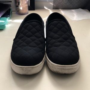 Slip on quilted sneakers